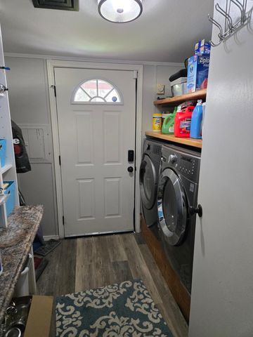 26810 N Regal Ln, Chattaroy, WA 99003