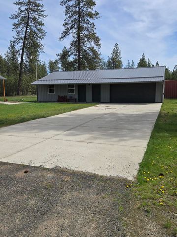 26810 N Regal Ln, Chattaroy, WA 99003