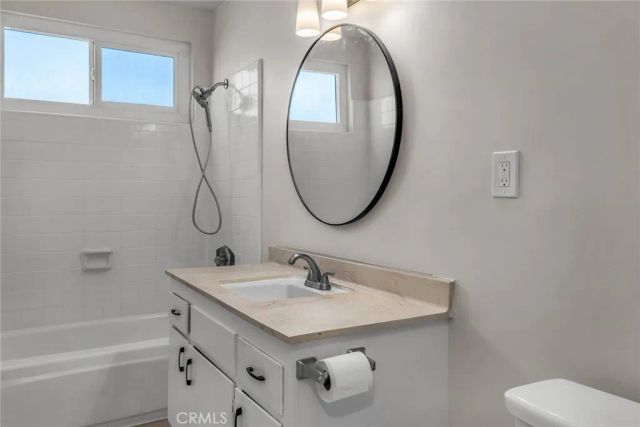 417 N Broadway 6, Redondo Beach, CA 90277
