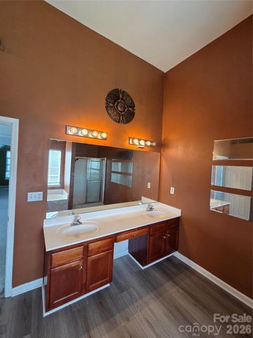 9120 Viscount Lane, Charlotte, NC 28269