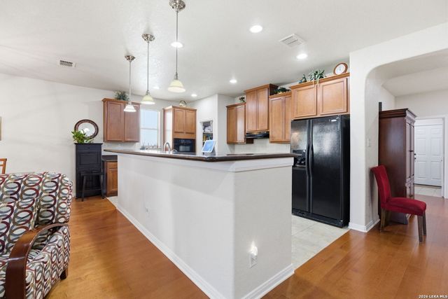 221 Lone Star, Boerne, TX 78006