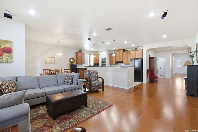 221 Lone Star, Boerne, TX 78006