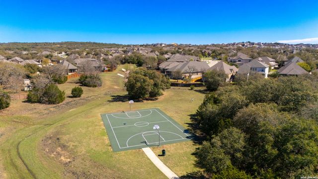 221 Lone Star, Boerne, TX 78006