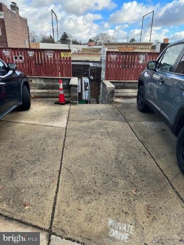 126-128 BALA AVE, Bala Cynwyd, PA 19004