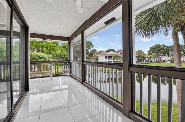 19271 Sabal Lake Drive, Boca Raton, FL 33434