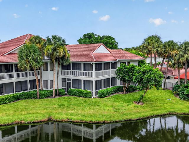 19271 Sabal Lake Drive, Boca Raton, FL 33434