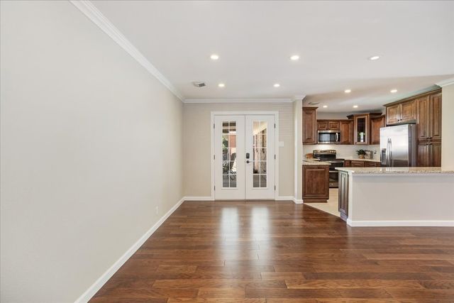 131 S Imperial Drive, Denison, TX 75020