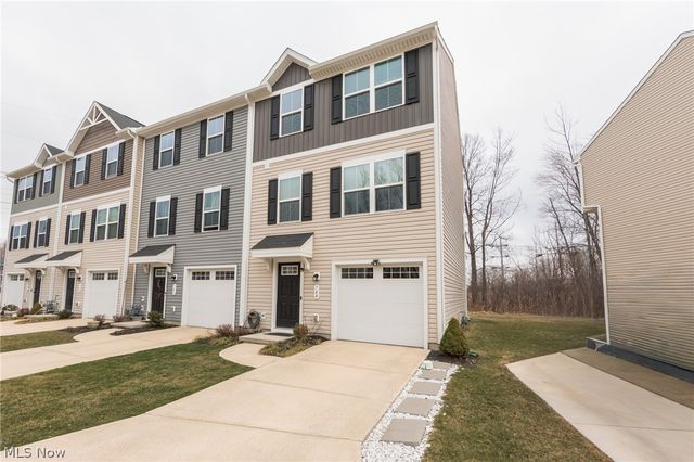 784 Pine Spring Drive, Painesville, OH 44077