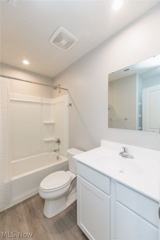 784 Pine Spring Drive, Painesville, OH 44077