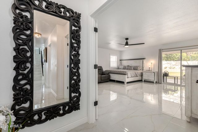 5702 W WINDROSE Drive, Glendale, AZ 85304