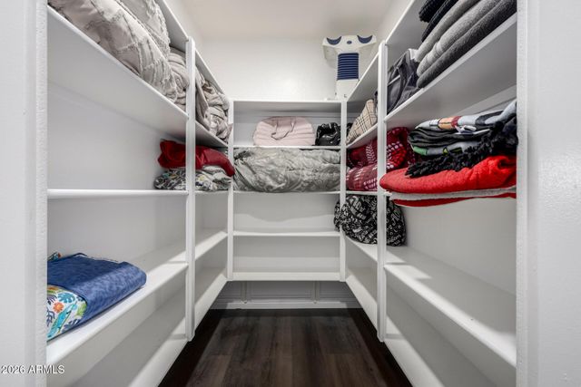 5702 W WINDROSE Drive, Glendale, AZ 85304