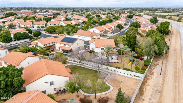 5702 W WINDROSE Drive, Glendale, AZ 85304