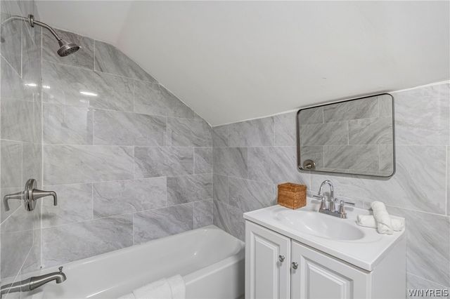 461 Stockbridge Avenue, Buffalo, NY 14215