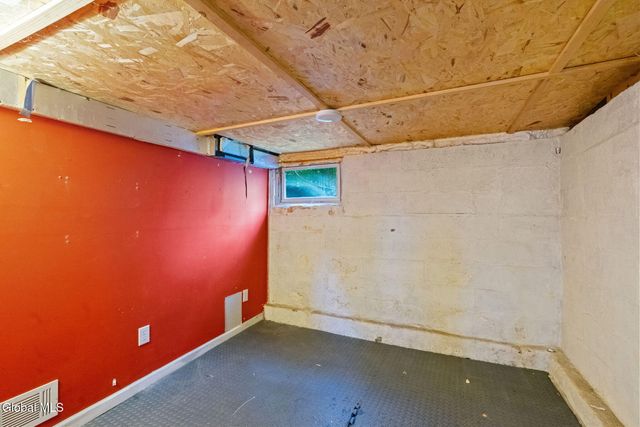 49 Washington Avenue, Scotia, NY 12302