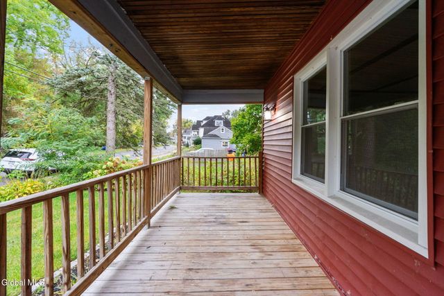 49 Washington Avenue, Scotia, NY 12302