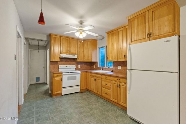 49 Washington Avenue, Scotia, NY 12302