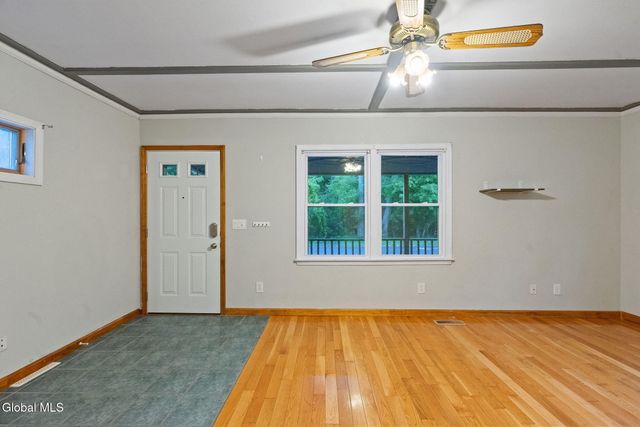 49 Washington Avenue, Scotia, NY 12302