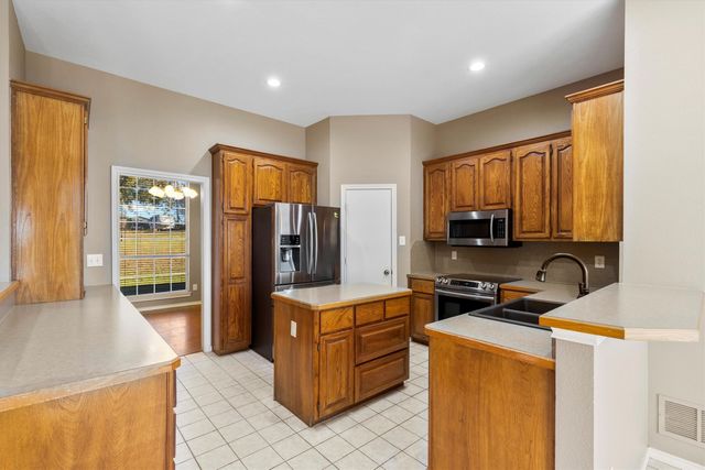 9861 County Road 540, Lavon, TX 75166