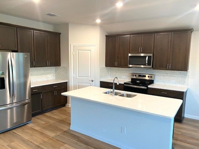 1902 CANYON Lane, Melissa, TX 75454