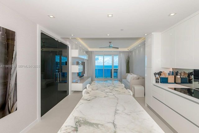 2301 Collins Avenue PH20, Miami Beach, FL 33139