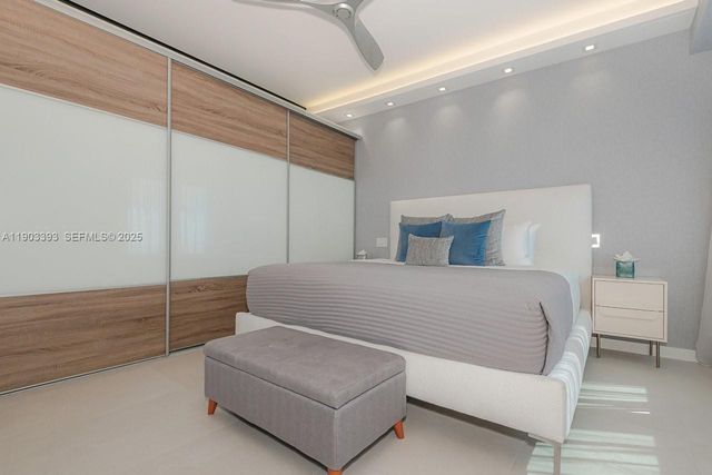 2301 Collins Avenue PH20, Miami Beach, FL 33139
