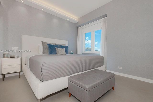 2301 Collins Avenue PH20, Miami Beach, FL 33139