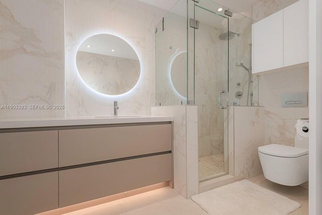 2301 Collins Avenue PH20, Miami Beach, FL 33139