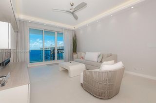 2301 Collins Avenue PH20, Miami Beach, FL 33139