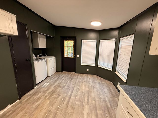 300 Ridgewood Avenue, Mary Esther, FL 32569