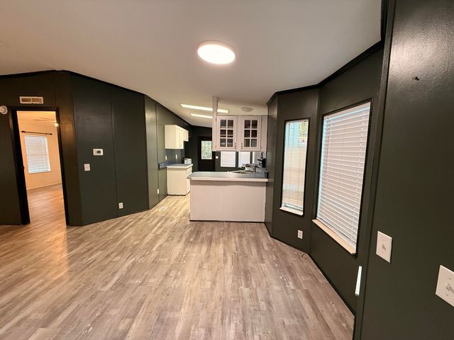 300 Ridgewood Avenue, Mary Esther, FL 32569