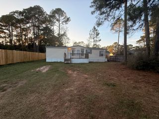 300 Ridgewood Avenue, Mary Esther, FL 32569