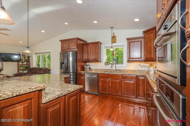 2750 E Whispering Woods Drive, Wasilla, AK 99654