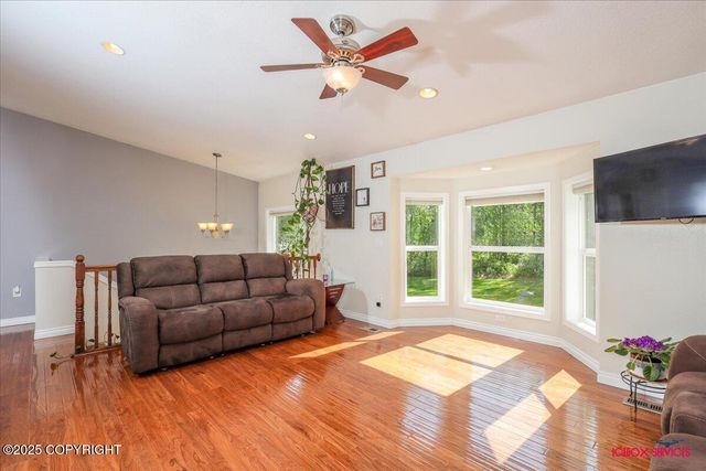 2750 E Whispering Woods Drive, Wasilla, AK 99654