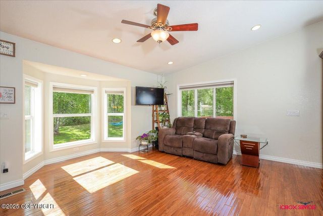 2750 E Whispering Woods Drive, Wasilla, AK 99654