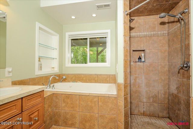 2750 E Whispering Woods Drive, Wasilla, AK 99654