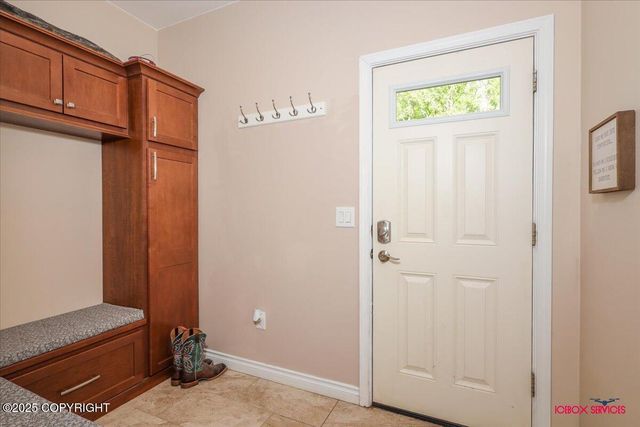 2750 E Whispering Woods Drive, Wasilla, AK 99654