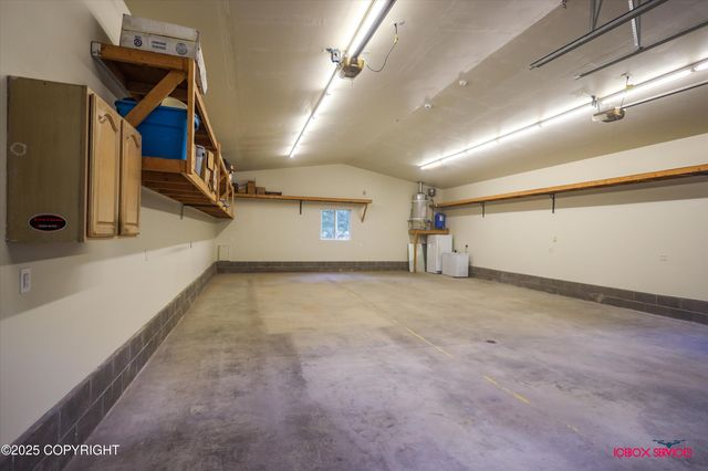 2750 E Whispering Woods Drive, Wasilla, AK 99654