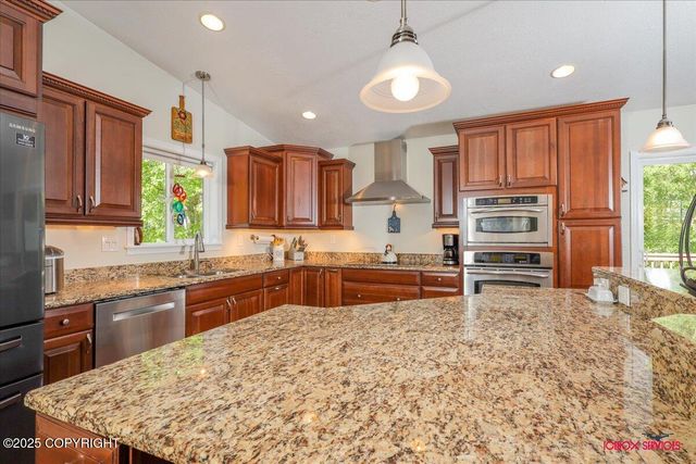 2750 E Whispering Woods Drive, Wasilla, AK 99654