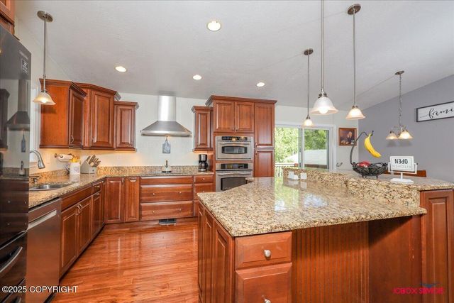 2750 E Whispering Woods Drive, Wasilla, AK 99654