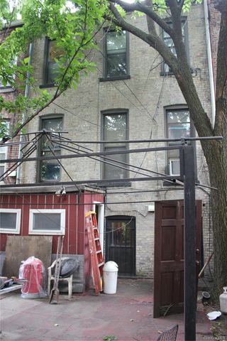 341 Gates Avenue, Brooklyn, NY 11216