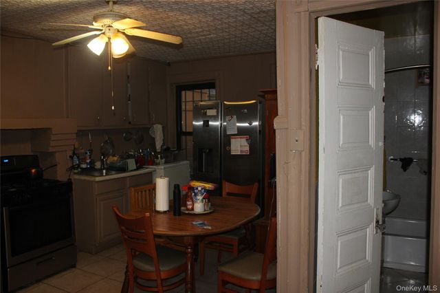341 Gates Avenue, Brooklyn, NY 11216