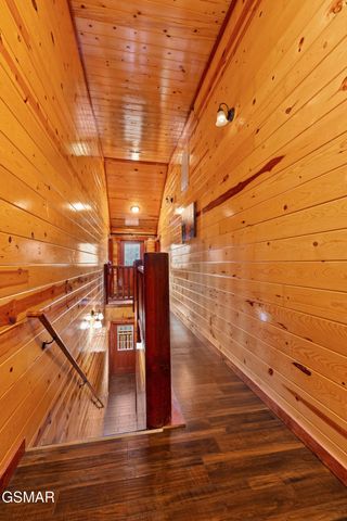 1643 Barn Door Lane, Sevierville, TN 37862