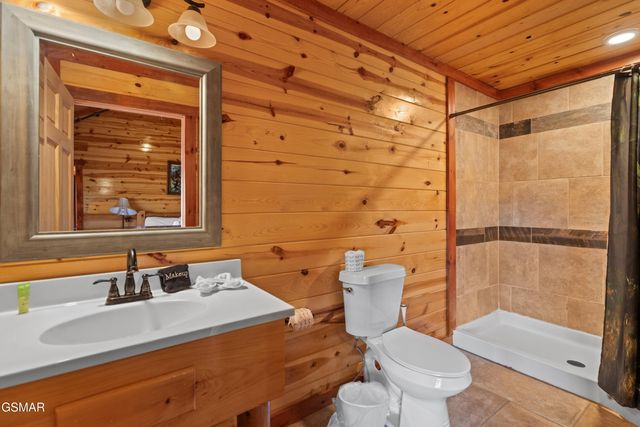 1643 Barn Door Lane, Sevierville, TN 37862