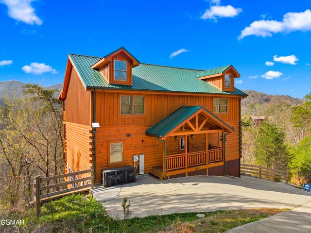 1643 Barn Door Lane, Sevierville, TN 37862