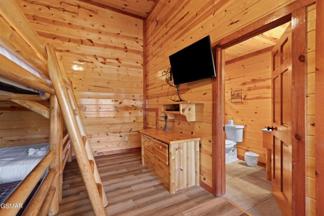 1643 Barn Door Lane, Sevierville, TN 37862