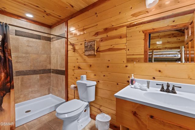 1643 Barn Door Lane, Sevierville, TN 37862