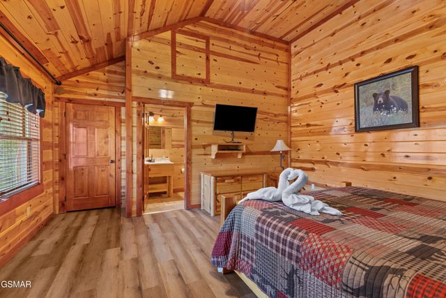 1643 Barn Door Lane, Sevierville, TN 37862