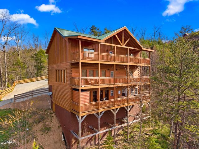 1643 Barn Door Lane, Sevierville, TN 37862