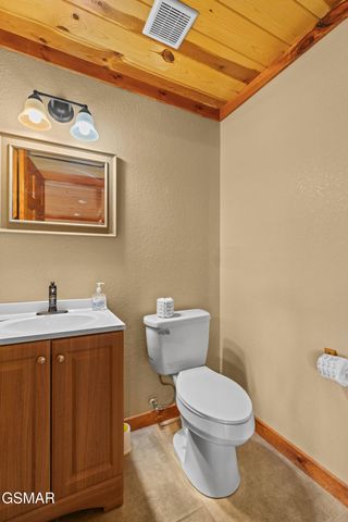 1643 Barn Door Lane, Sevierville, TN 37862