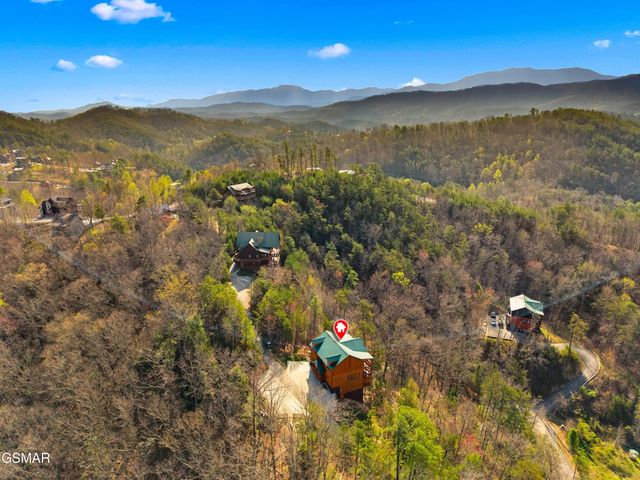 1643 Barn Door Lane, Sevierville, TN 37862